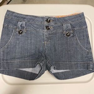 Boom Boom size 7 shorts